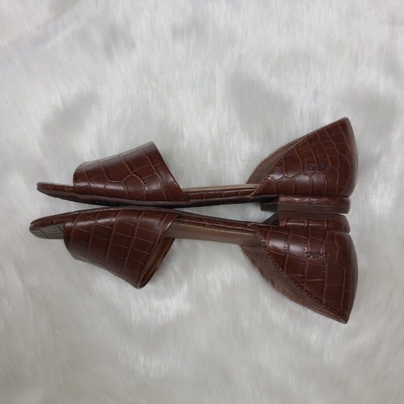 B.O.C. Brown sandals - Picture 8 of 11